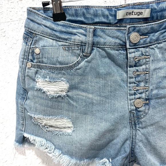 Refuge Blue destroyed / distressed high waist jean Shorts 8 - Picture 6 of 7